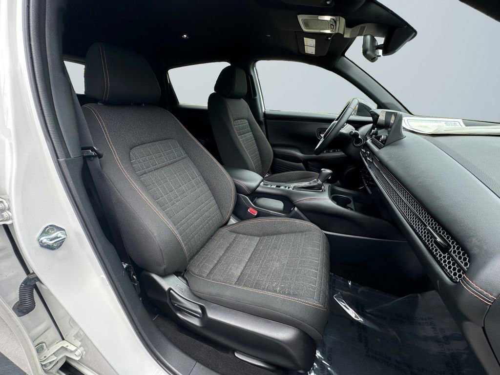 Used 2023 Honda HR-V Sport image 15
