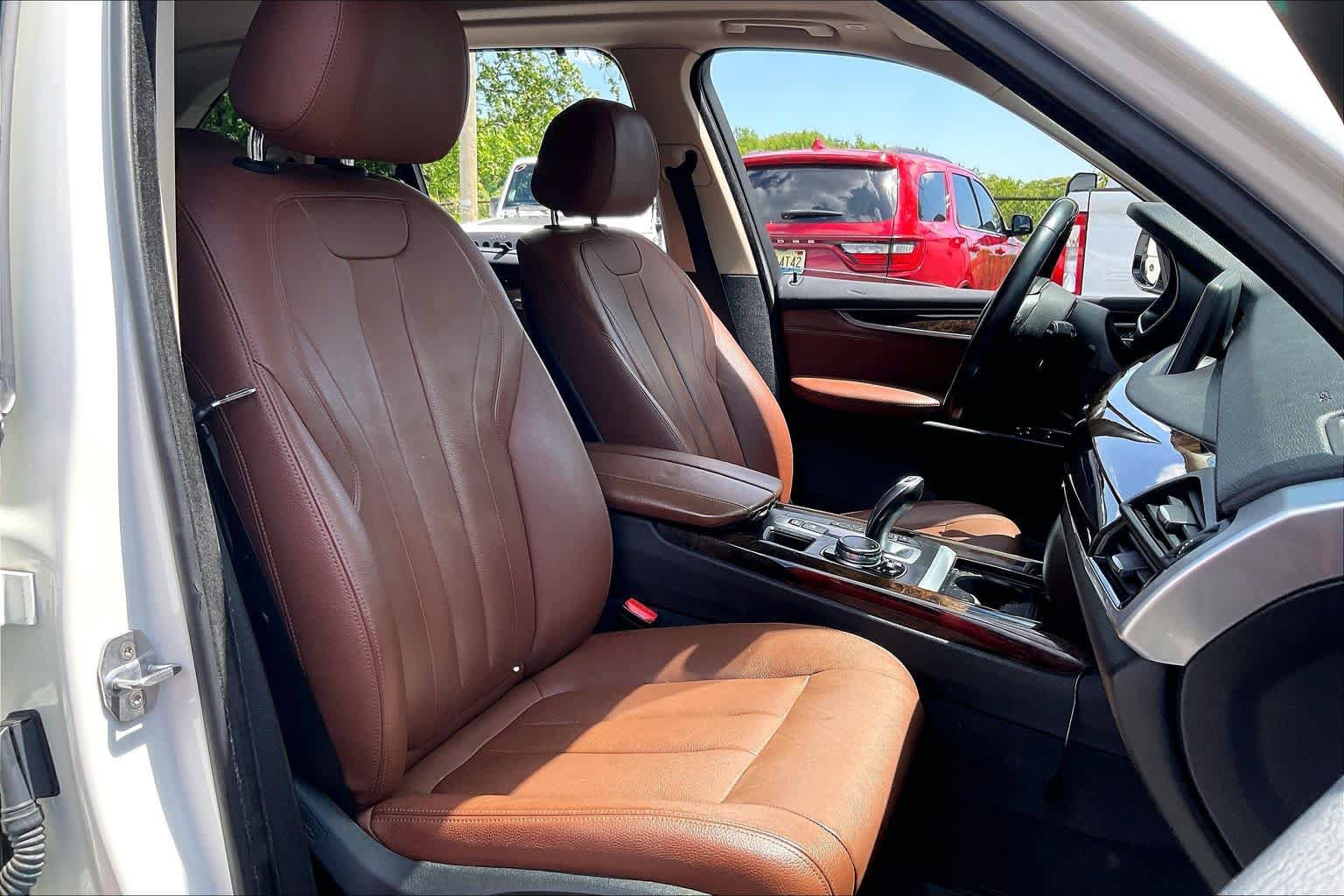 Used 2015 BMW X5 xDrive35i AWD/4WD image 8