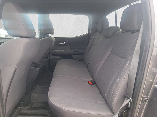 Used 2019 Toyota Tacoma TRD Sport w/ Technology Package AWD/4WD image 14