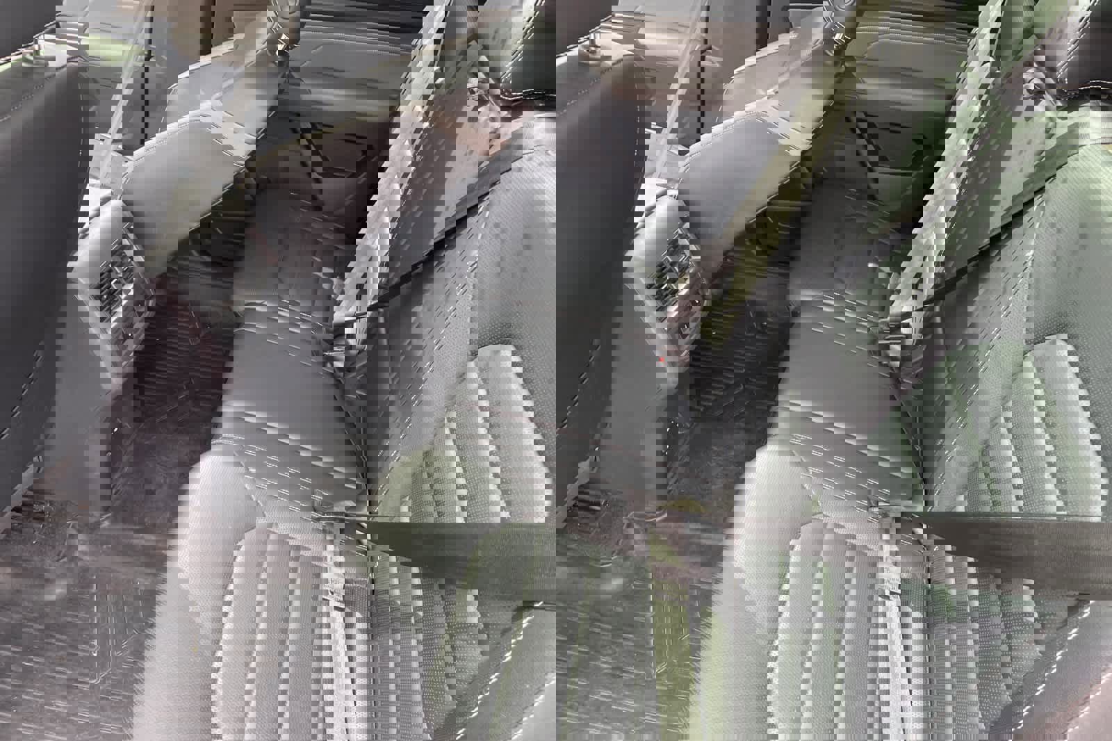 Used 2021 Volkswagen Atlas Cross Sport SEL Premium R-Line image 10