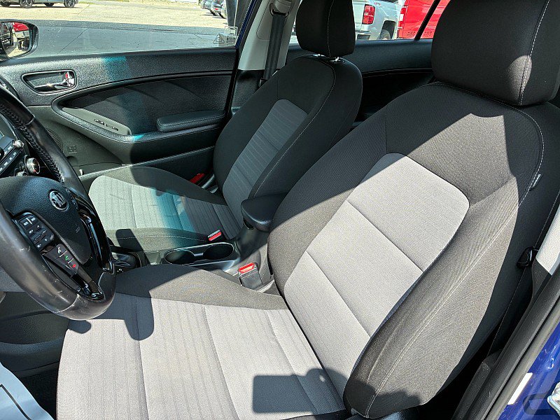Used 2018 Kia Forte S FWD image 17