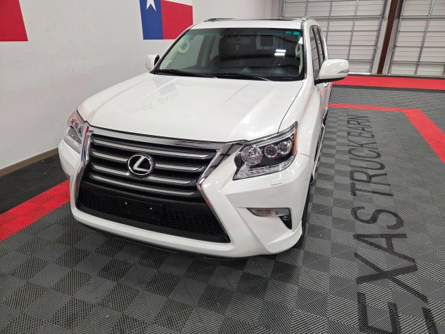 Used 2019 Lexus GX 460 image 4