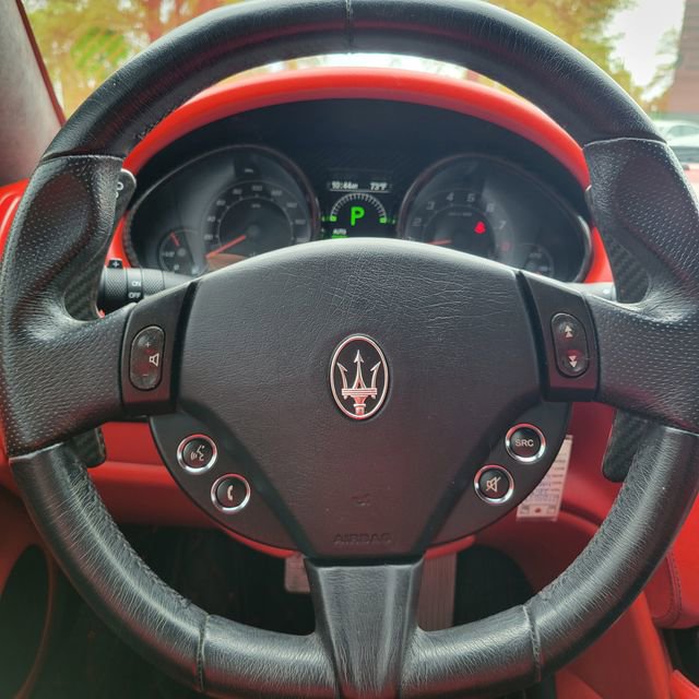 Used 2018 Maserati GranTurismo MC image 14