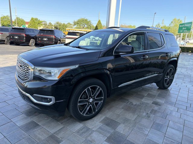 Used 2017 GMC Acadia Denali w/ Technology Package image 6