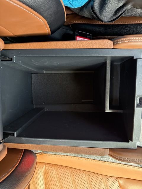 Used 2024 Nissan Pathfinder Platinum image 40