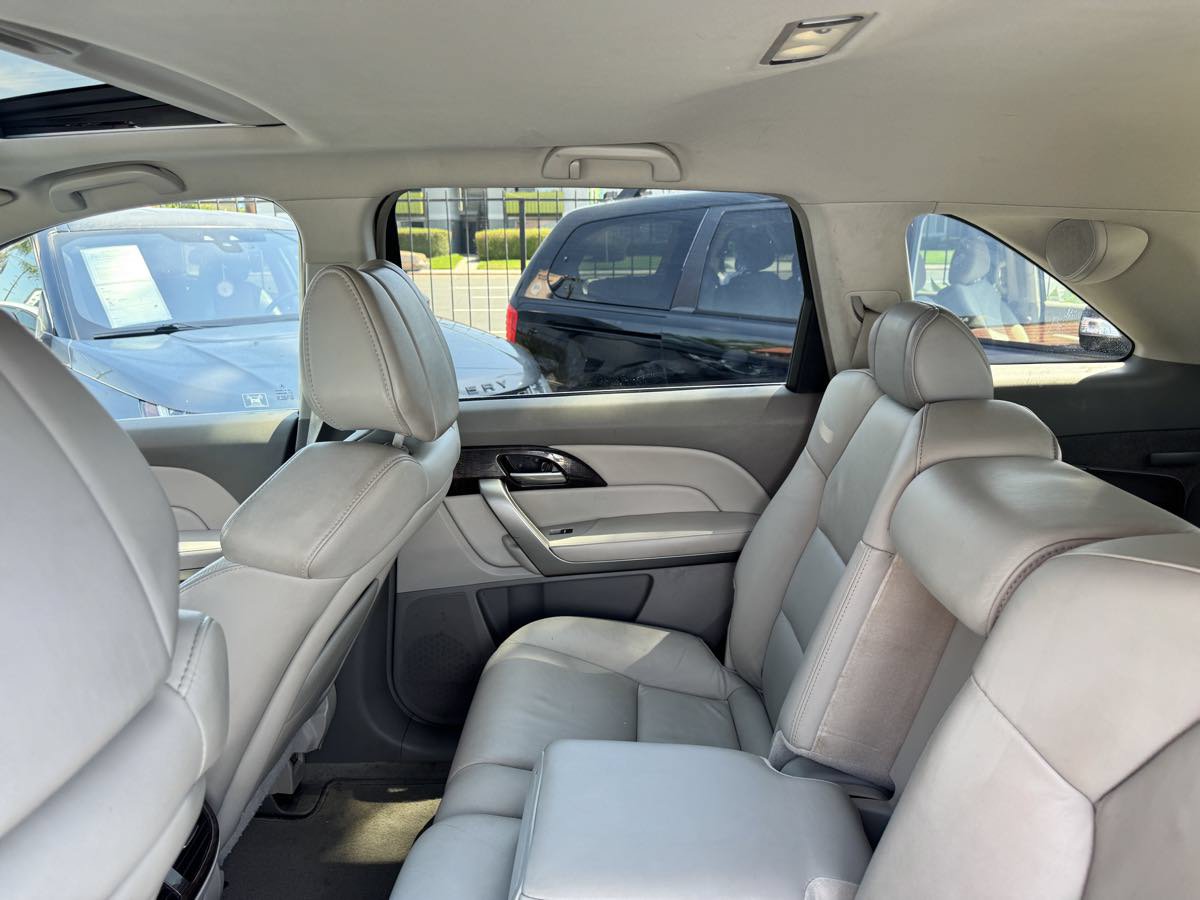Used 2012 Acura MDX w/ Technology Package AWD/4WD image 30