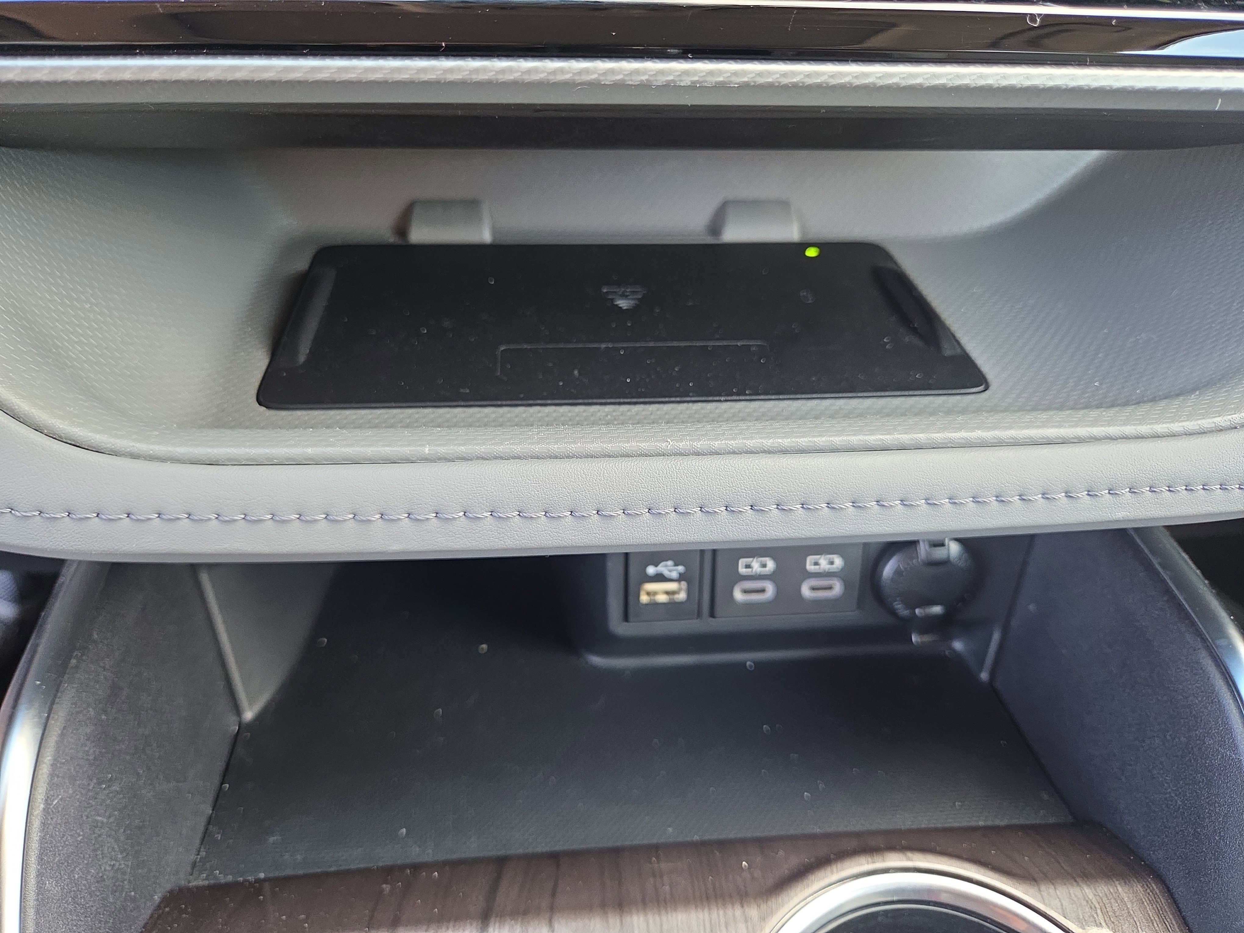Used 2023 Toyota Highlander Platinum AWD/4WD image 27