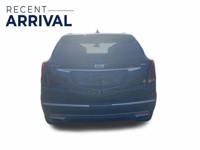 Used 2020 Cadillac XT5 Premium Luxury w/ LPO, Floor Liner Package FWD image 4