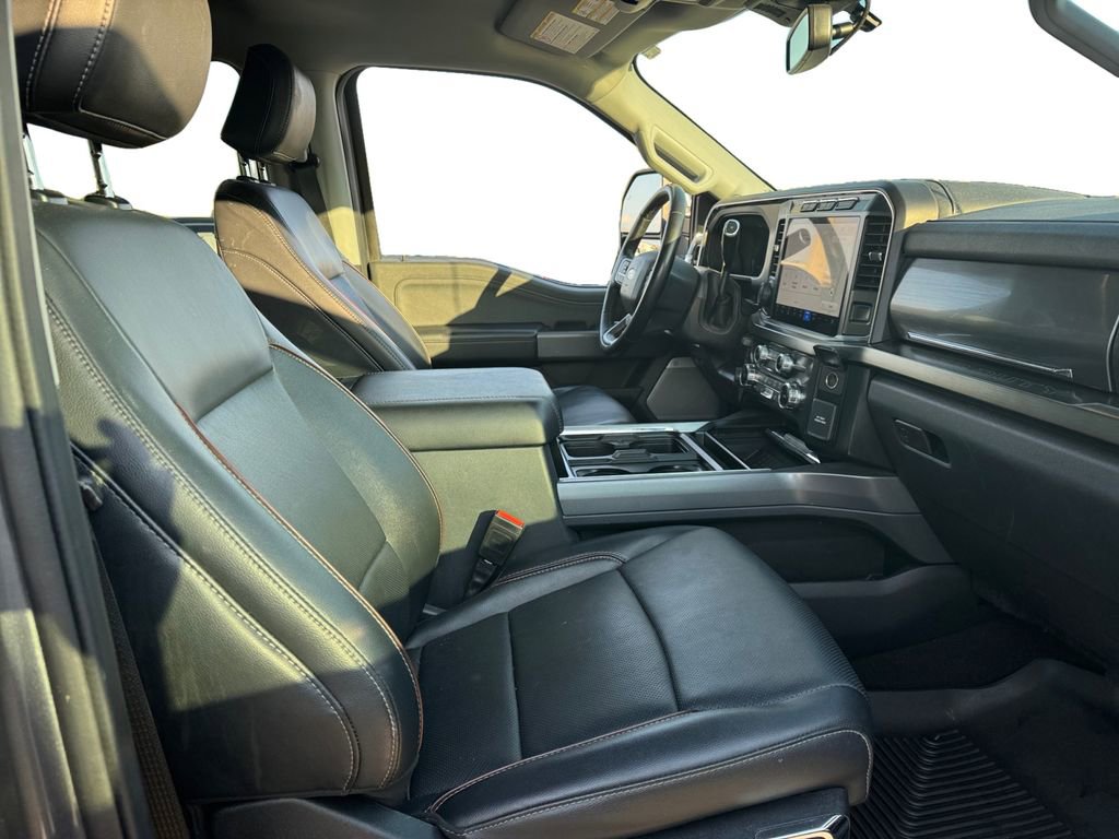Used 2024 Ford F350 Lariat w/ Lariat Ultimate Package image 18