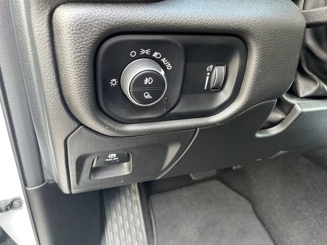 Used 2025 RAM 1500 Tradesman AWD/4WD image 24