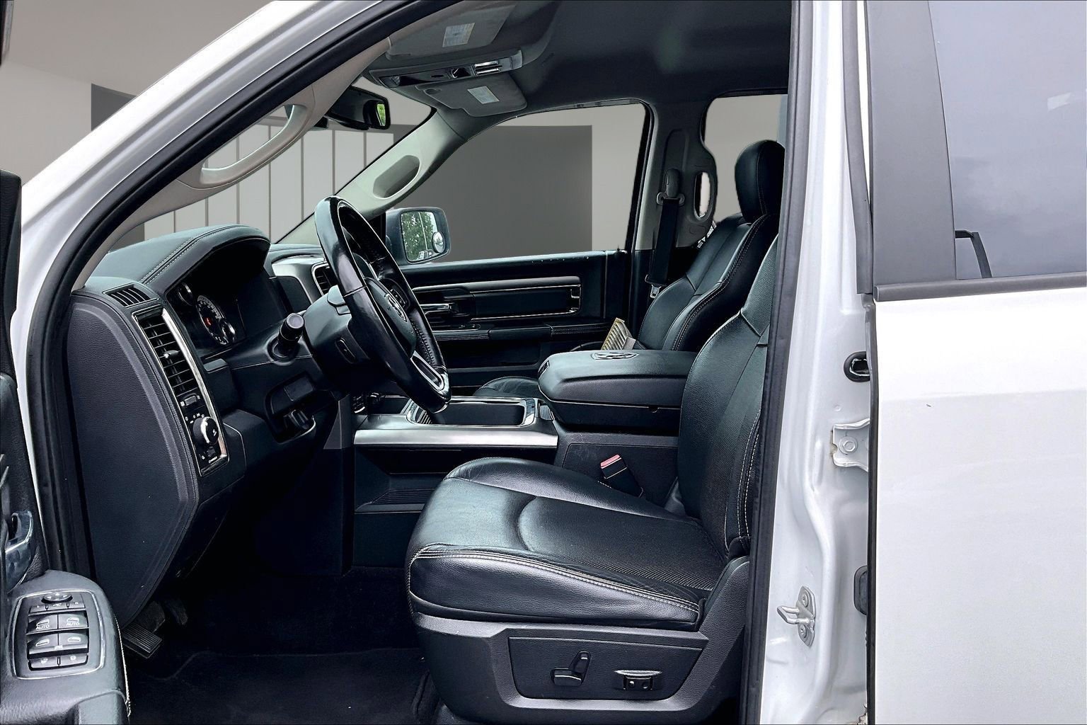 Used 2017 RAM 1500 Sport w/ Sport Premium Group AWD/4WD image 22