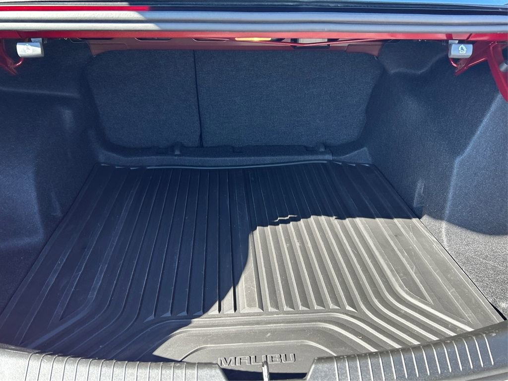 Used 2025 Chevrolet Malibu RS w/ LPO, Floor Liner Package image 11