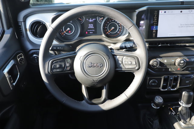 New 2025 Jeep Gladiator Sport image 25