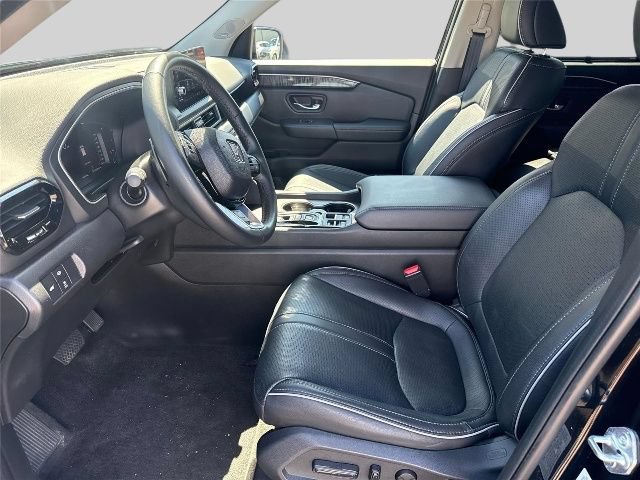 Certified 2023 Honda Pilot Elite image 9