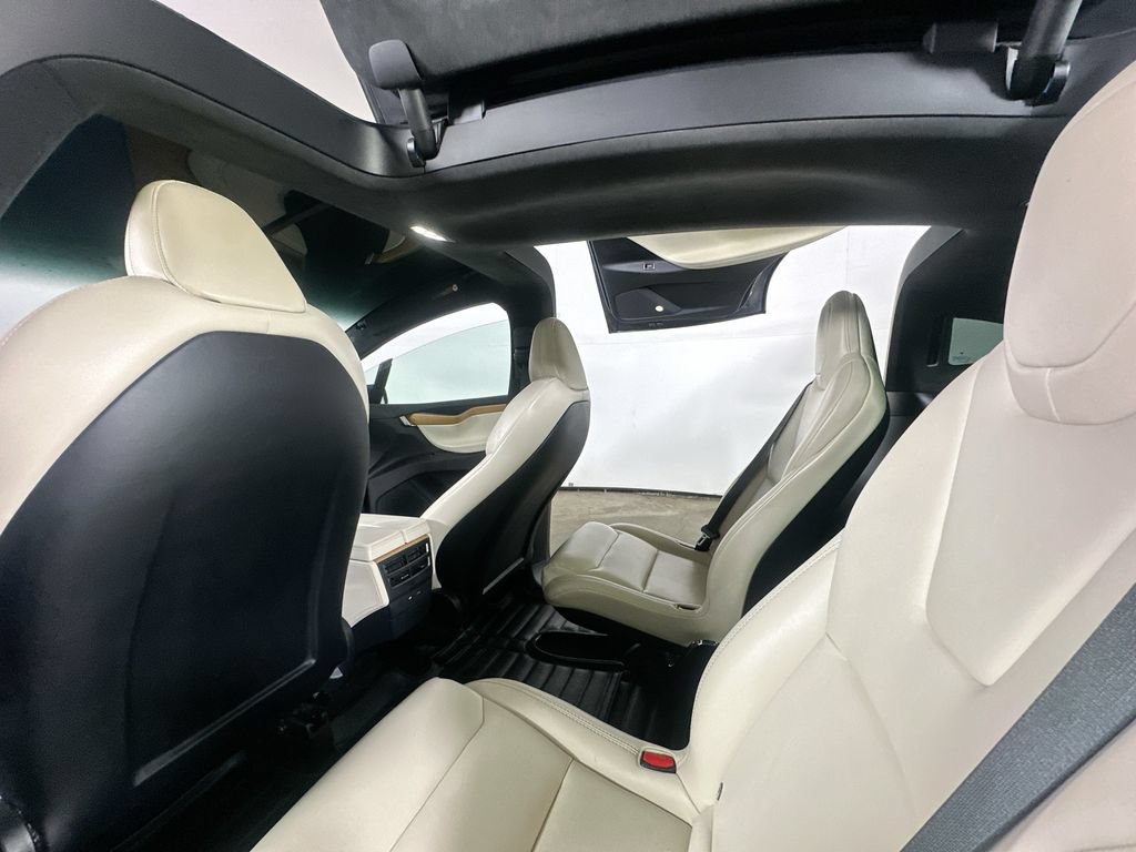 Used 2020 Tesla Model X Long Range AWD/4WD image 15