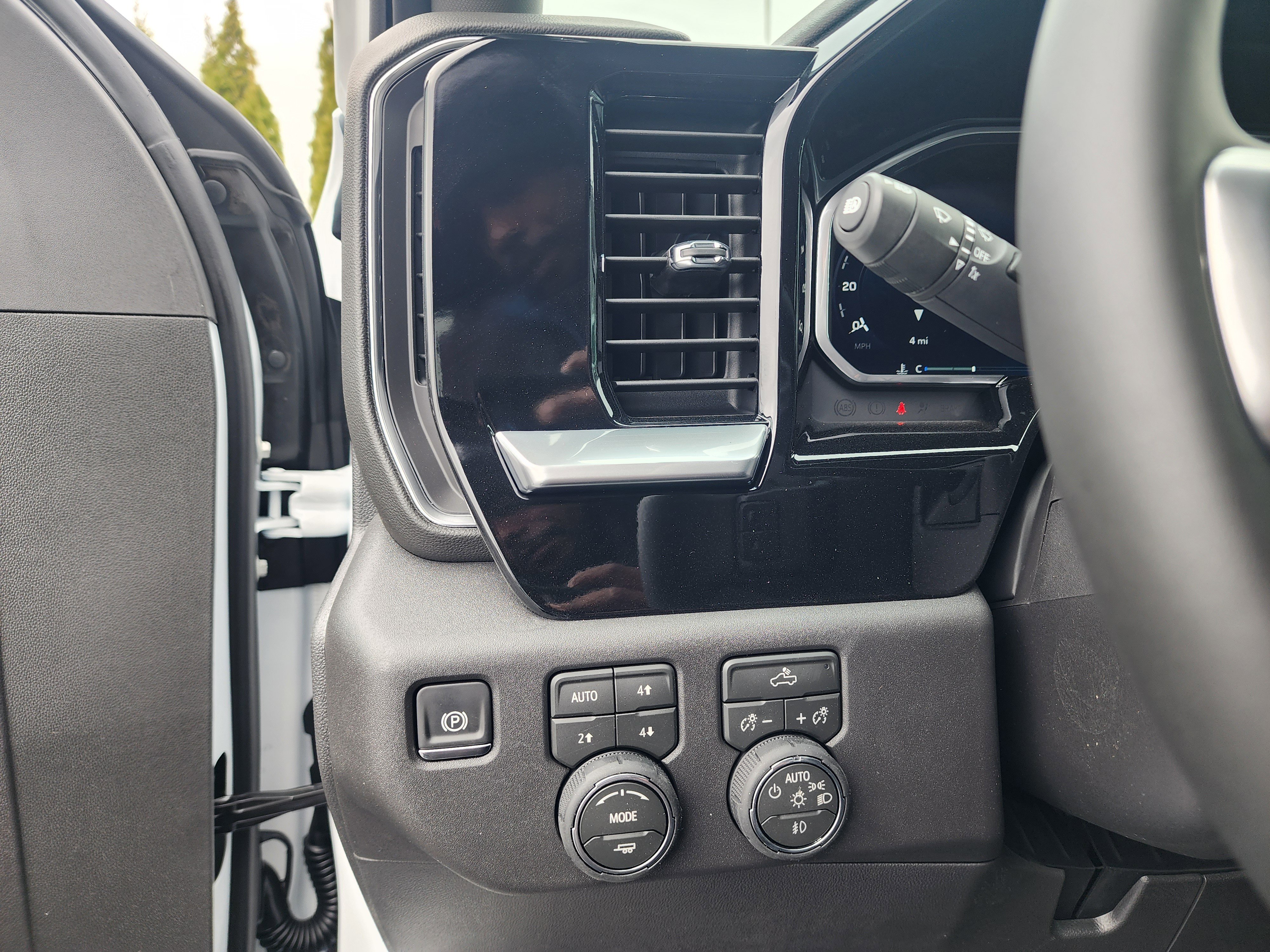 New 2026 Chevrolet Silverado 1500 LT Trail Boss w/ Convenience Package II image 27