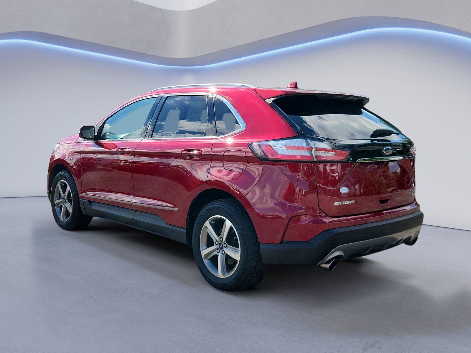 Used 2019 Ford Edge SEL w/ Equipment Group 201A AWD/4WD image 5