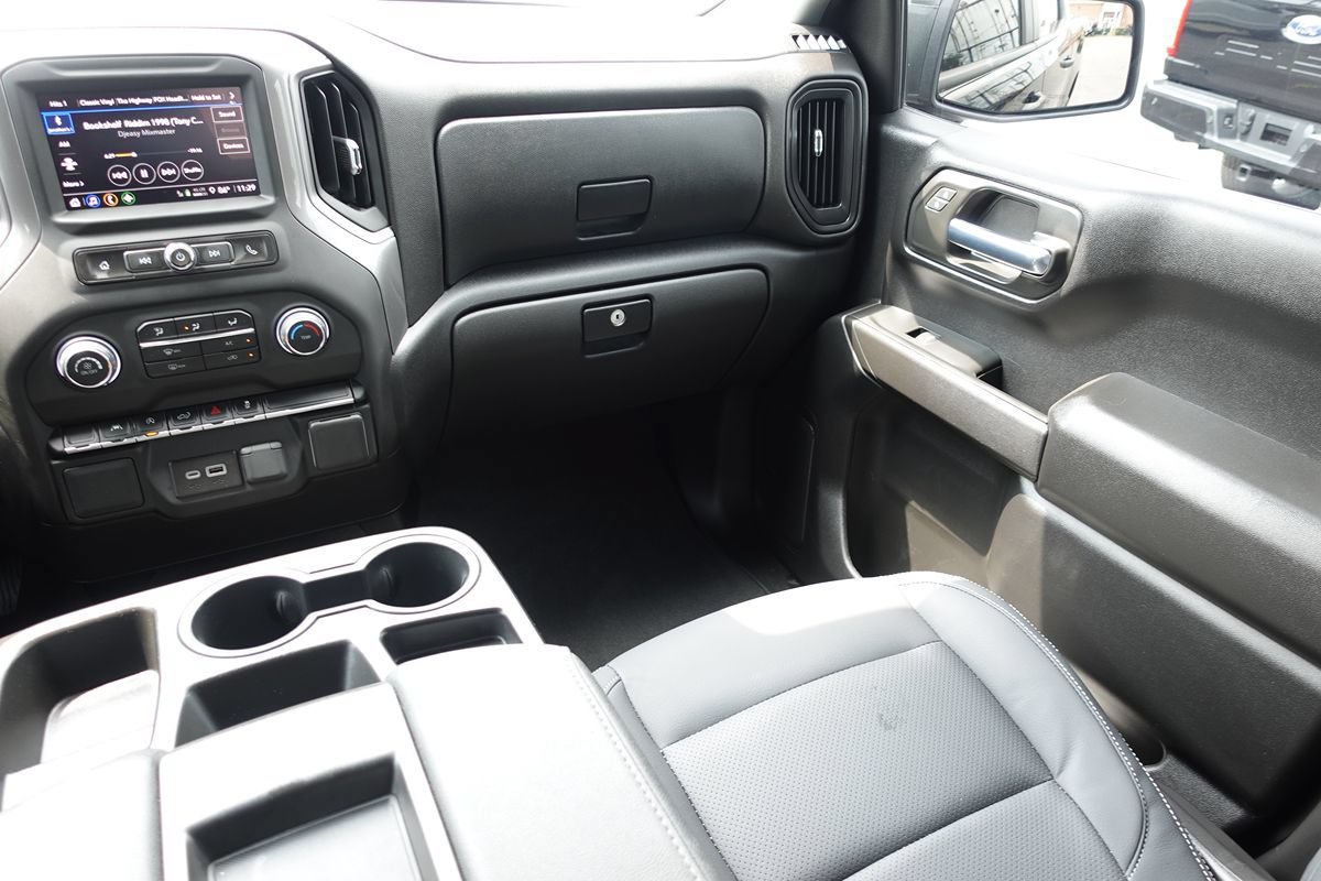 Used 2024 Chevrolet Silverado 1500 Custom w/ LPO, Dark Essentials Package AWD/4WD image 37