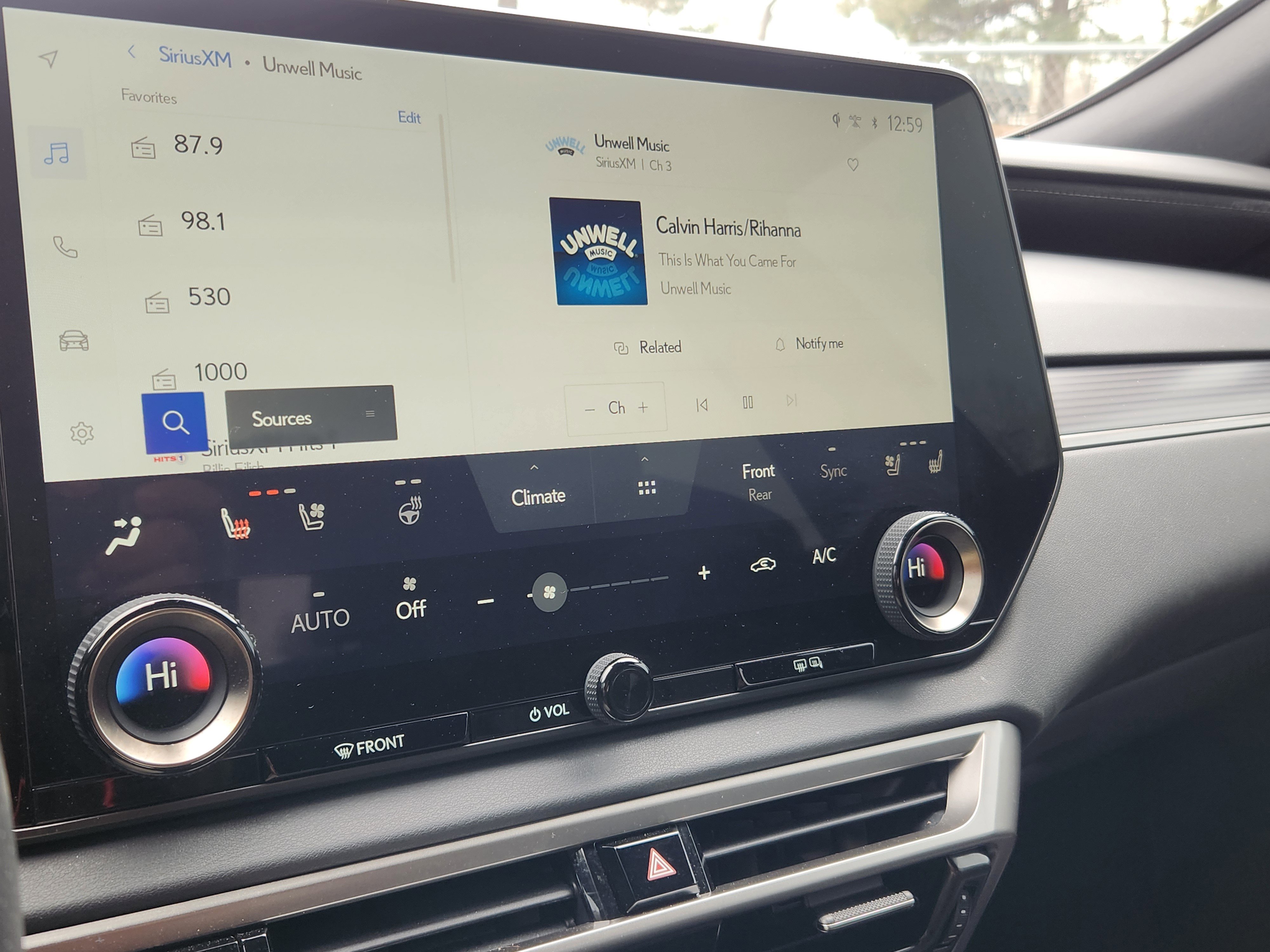 Used 2023 Lexus RX 500h F Sport w/ Accessory Package (Z1) image 11