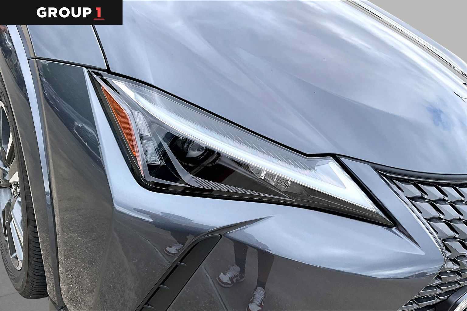 Certified 2025 Lexus UX 300h FWD w/ Accessory Package (Z1) image 25