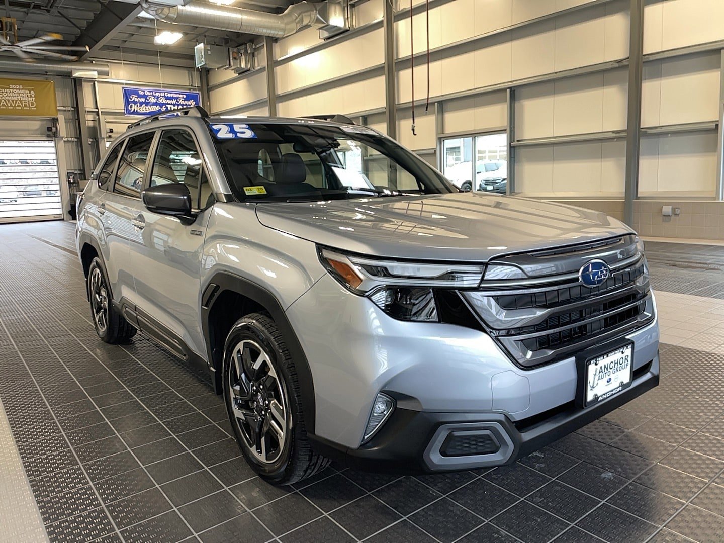 Used 2025 Subaru Forester Limited image 1