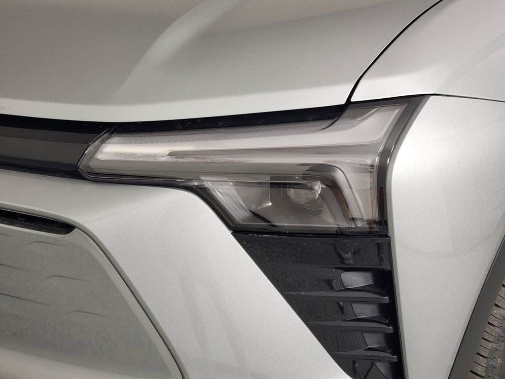 New 2026 Chevrolet Blazer EV LT image 11