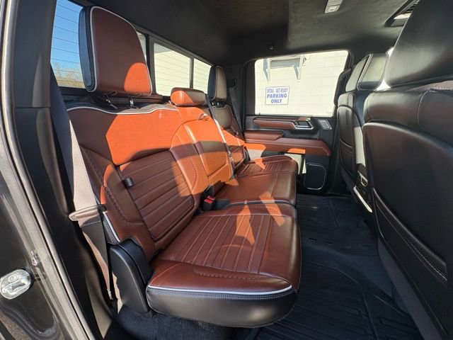 Used 2024 GMC Sierra 2500 Denali Ultimate image 33