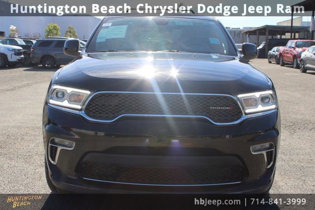 Used 2022 Dodge Durango SXT image 2