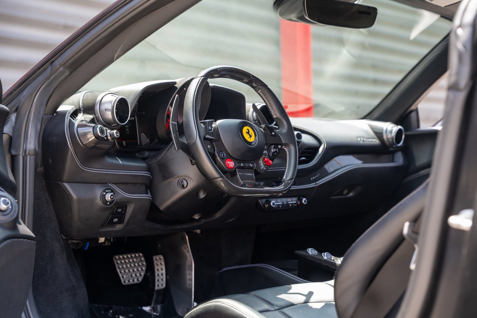 Used 2020 Ferrari F8 Tributo RWD image 24
