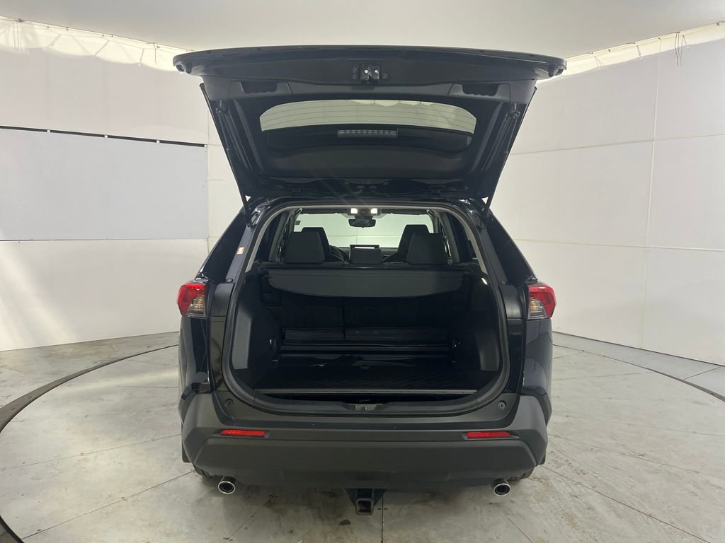 Used 2025 Toyota RAV4 LE image 13