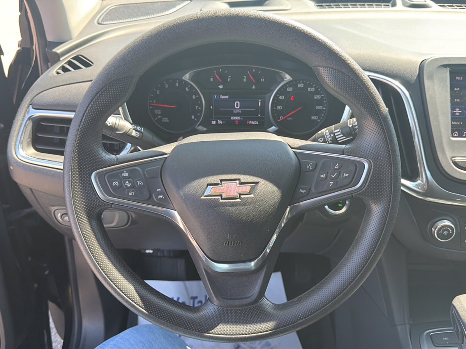 Used 2022 Chevrolet Equinox LT AWD/4WD image 9