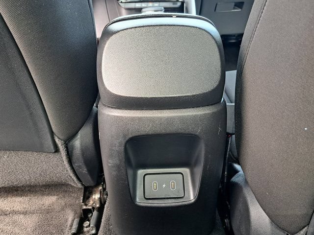 Used 2024 Hyundai Elantra SEL FWD image 24