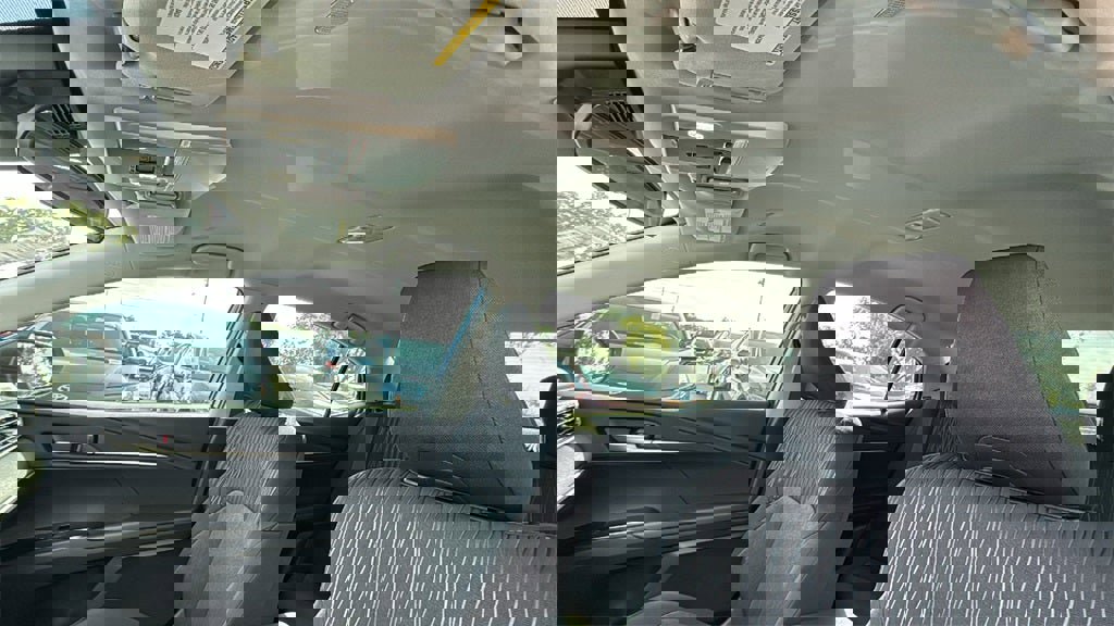 New 2025 Toyota Camry LE image 19