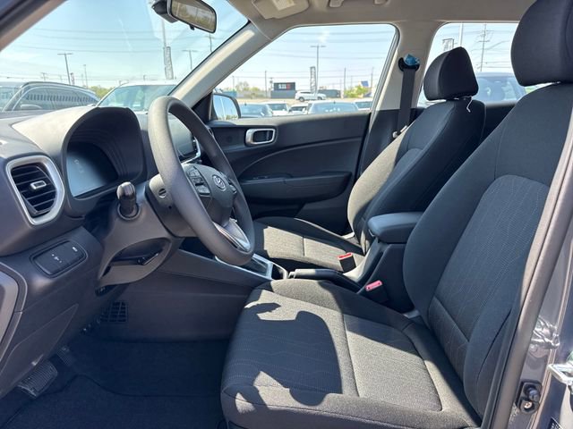 New 2026 Hyundai Venue SE FWD image 11