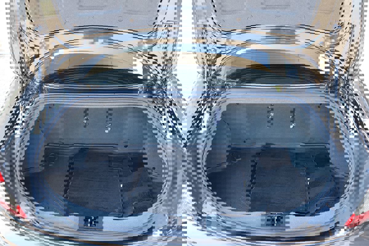 Used 2014 Maserati GranTurismo Sport image 37