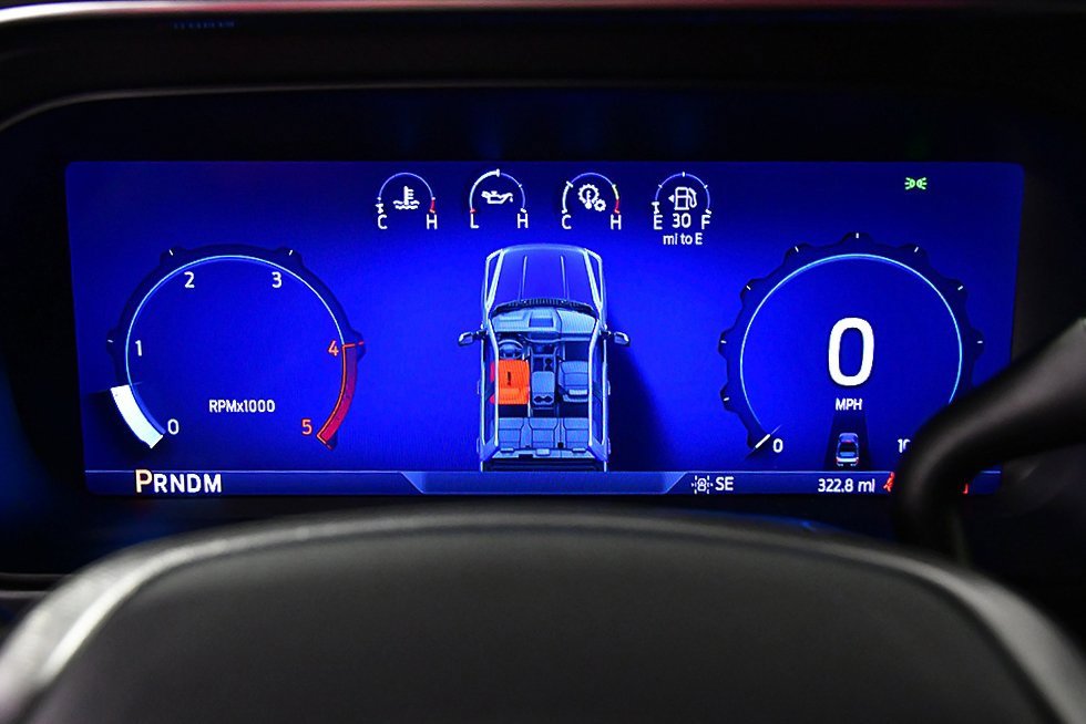 New 2025 Ford F350 Platinum w/ FX4 Off-Road Package image 17