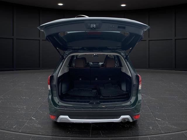 Used 2024 Subaru Forester Touring w/ Pop Package 2 image 16