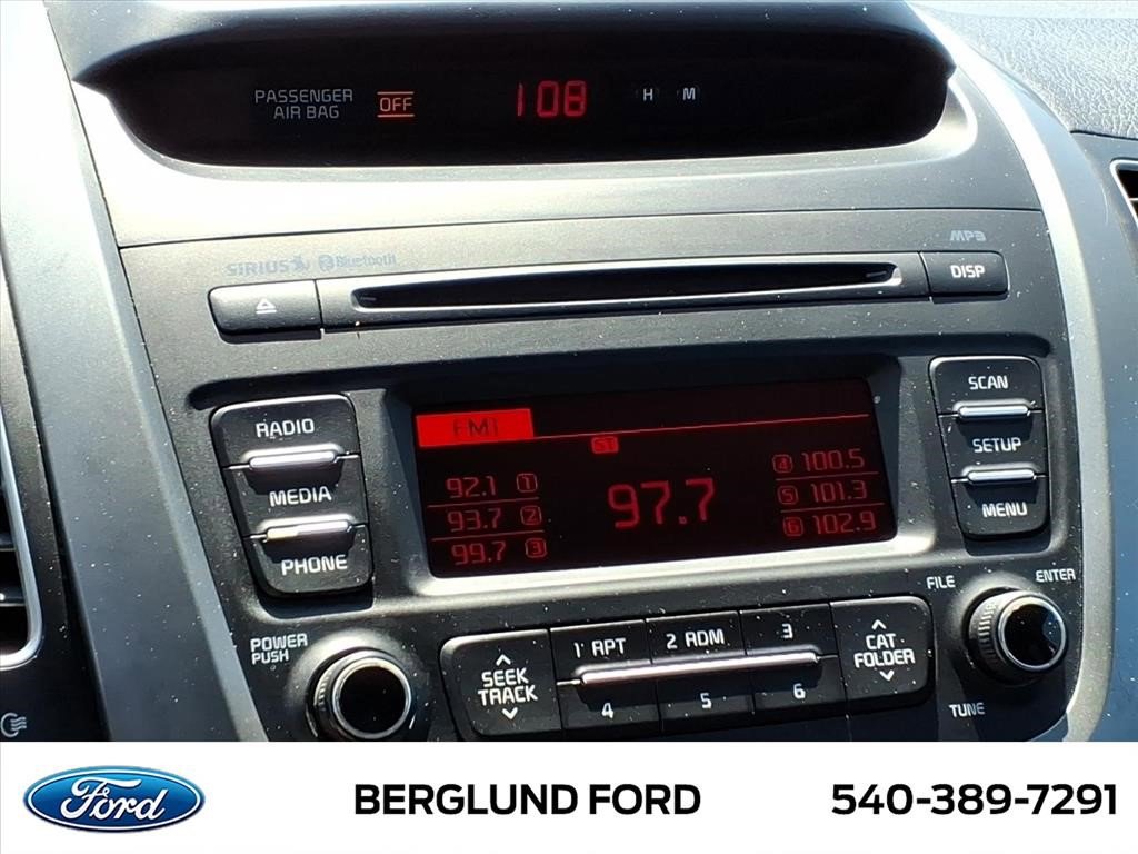 Used 2014 Kia Sorento LX AWD/4WD image 23