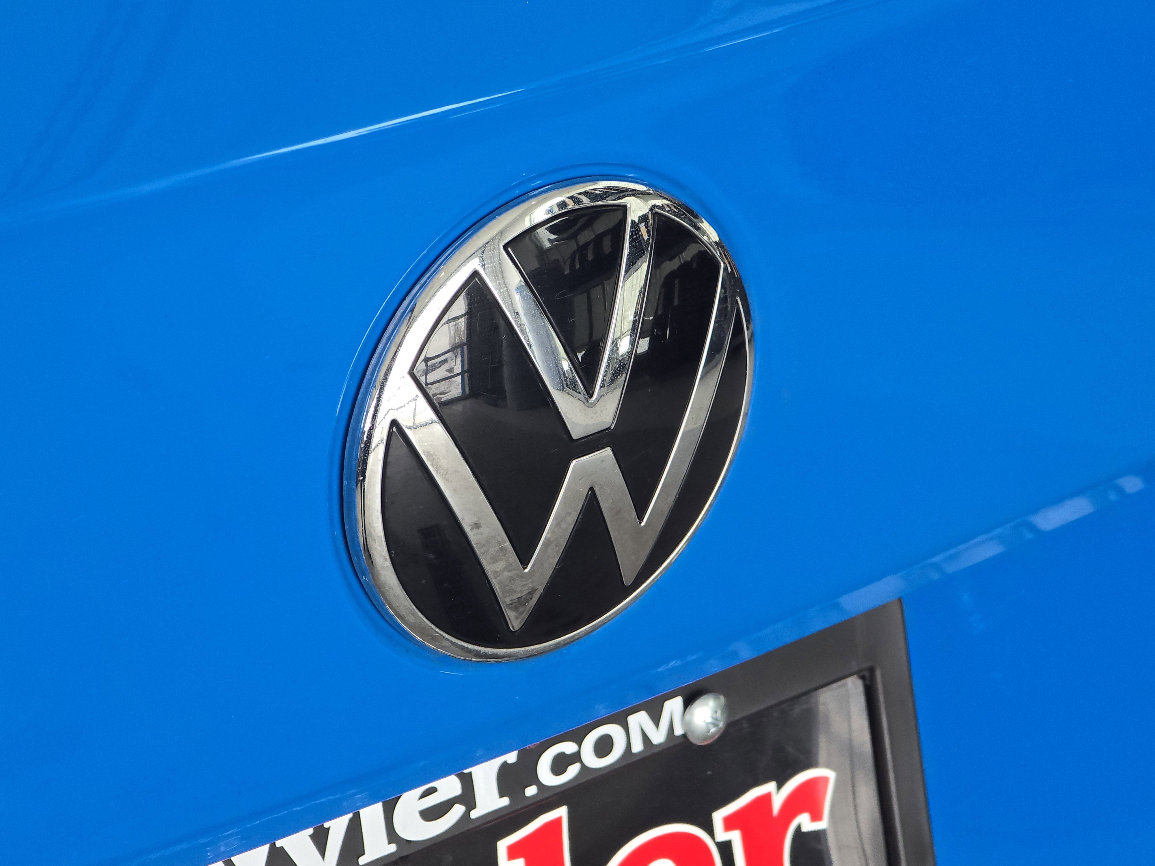 Used 2023 Volkswagen Taos SE image 16