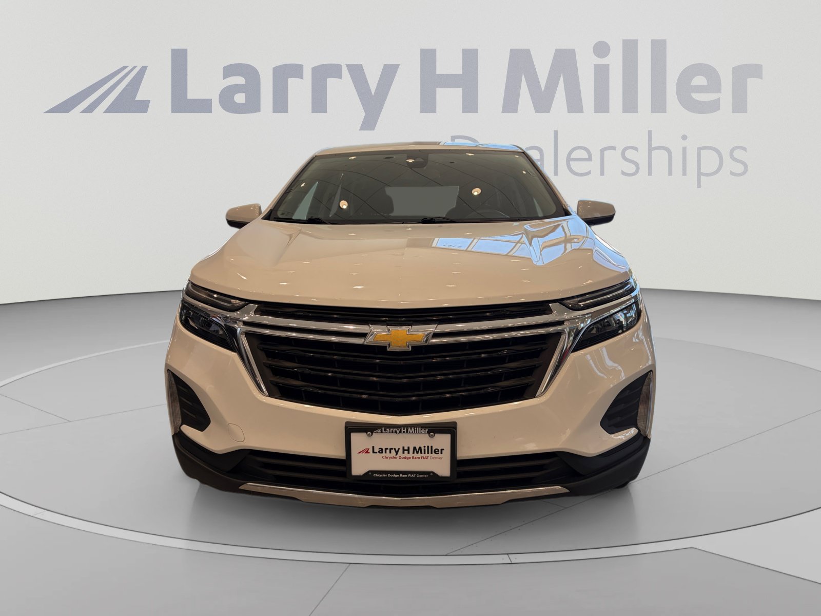 Used 2022 Chevrolet Equinox LT AWD/4WD image 8