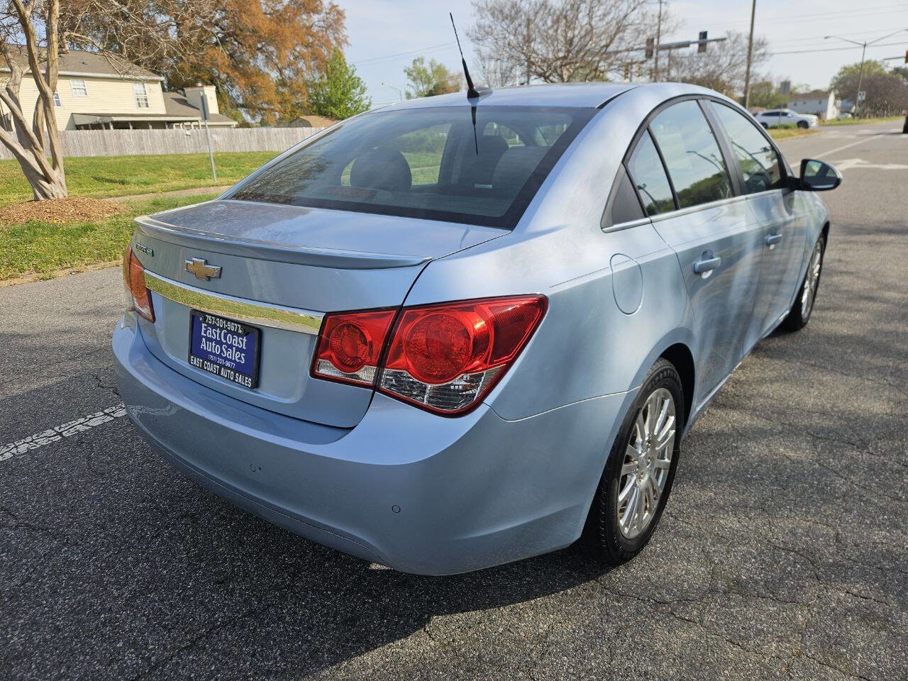 Used 2012 Chevrolet Cruze Eco FWD image 6