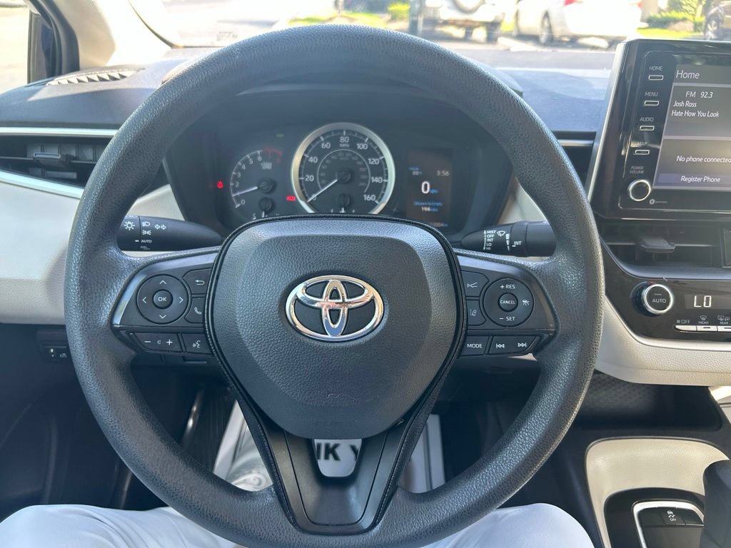 Used 2021 Toyota Corolla LE w/ LE Convenience Package FWD image 14