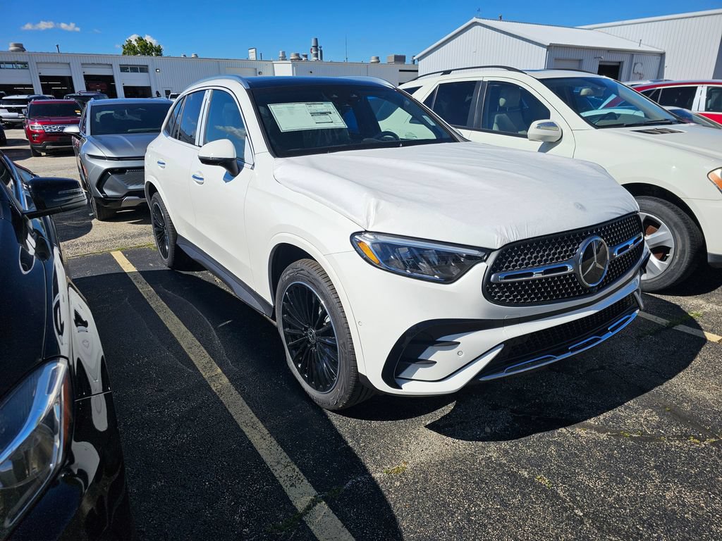 New 2026 Mercedes-Benz GLC 300 4MATIC image 2