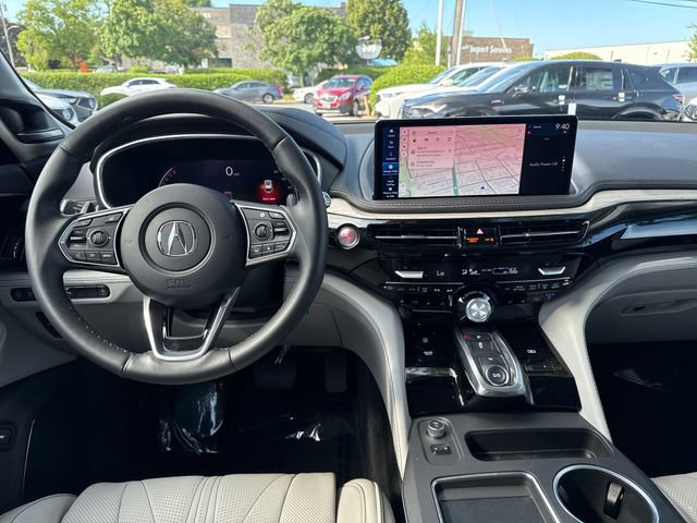 Certified 2026 Acura MDX w/ Advance Package AWD/4WD image 13