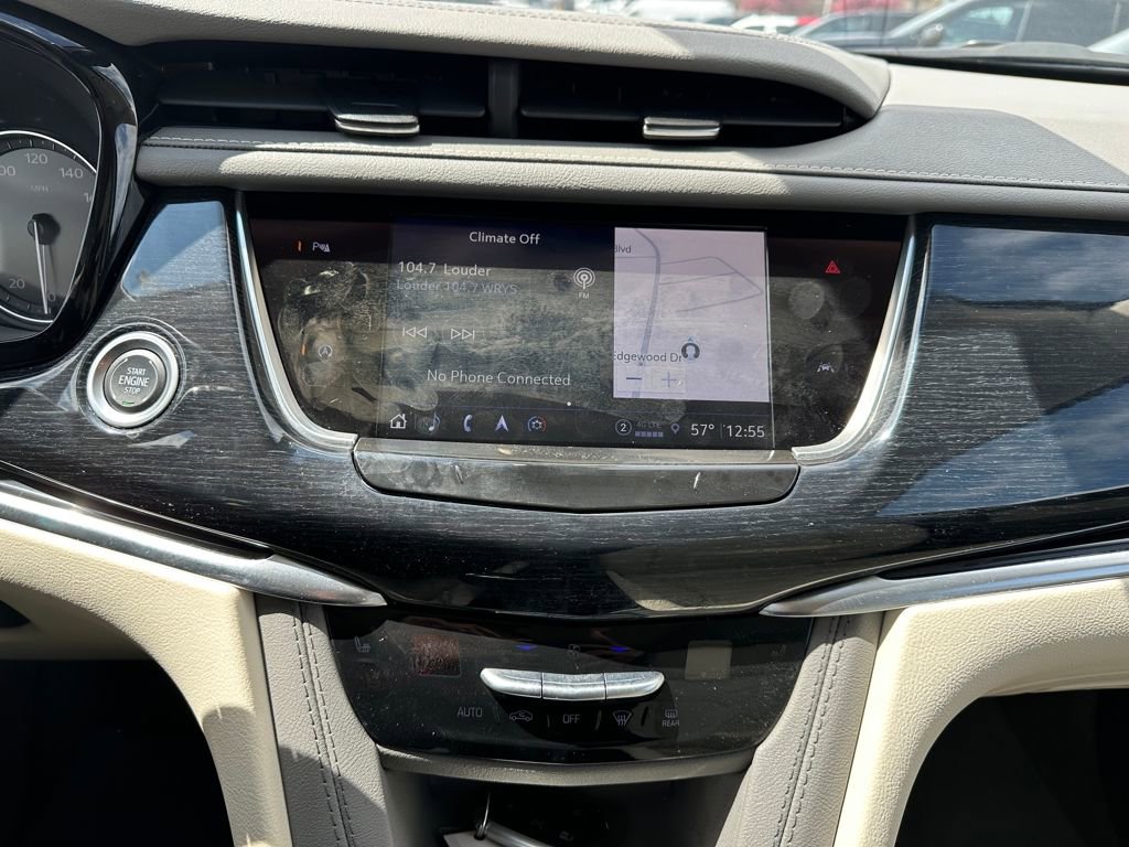 Used 2024 Cadillac XT6 Premium Luxury image 31