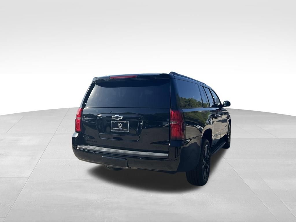 Used 2019 Chevrolet Suburban Premier w/ RST Edition RWD image 5