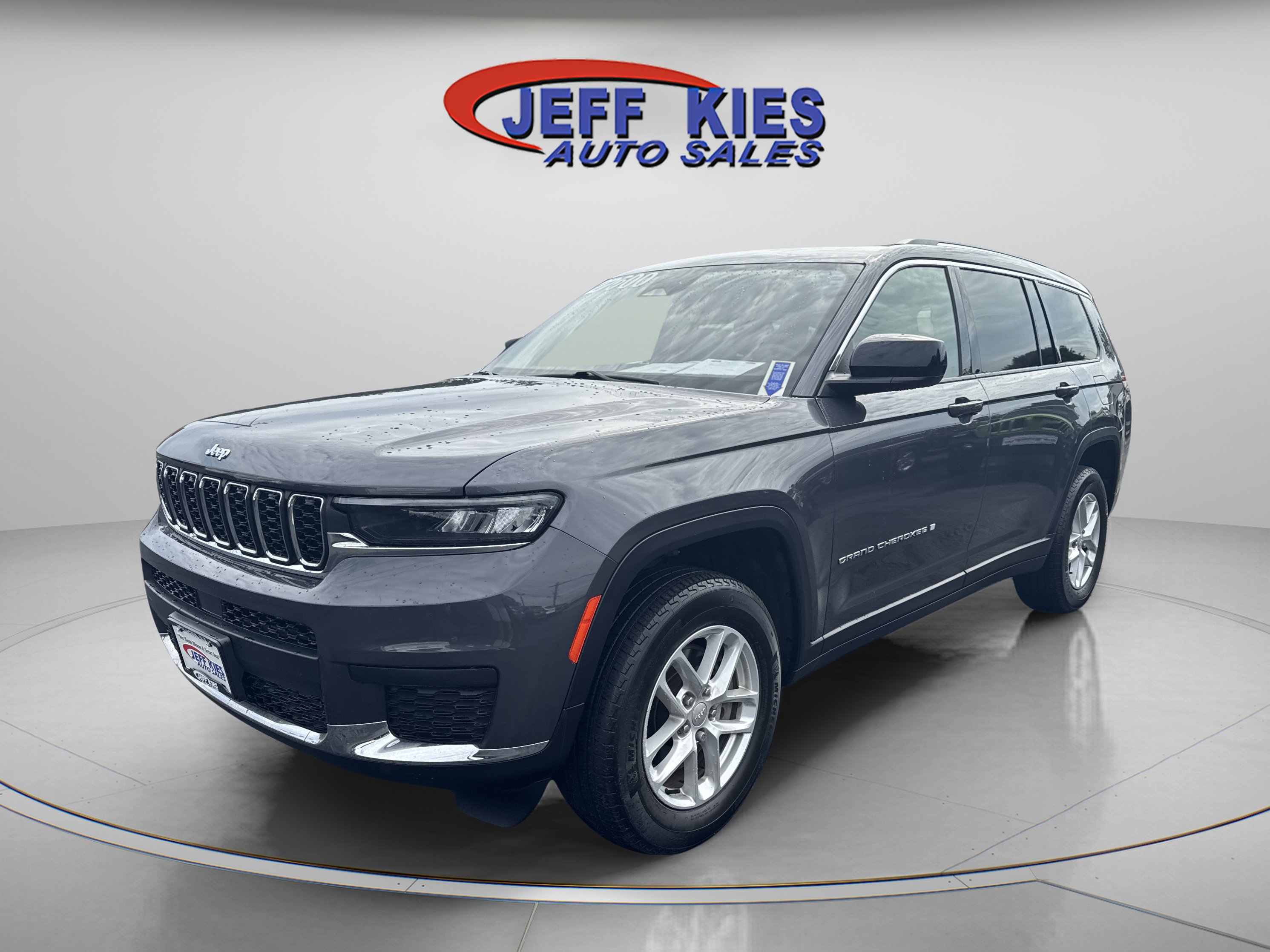 Used 2023 Jeep Grand Cherokee L Laredo w/ Luxury Tech Group I