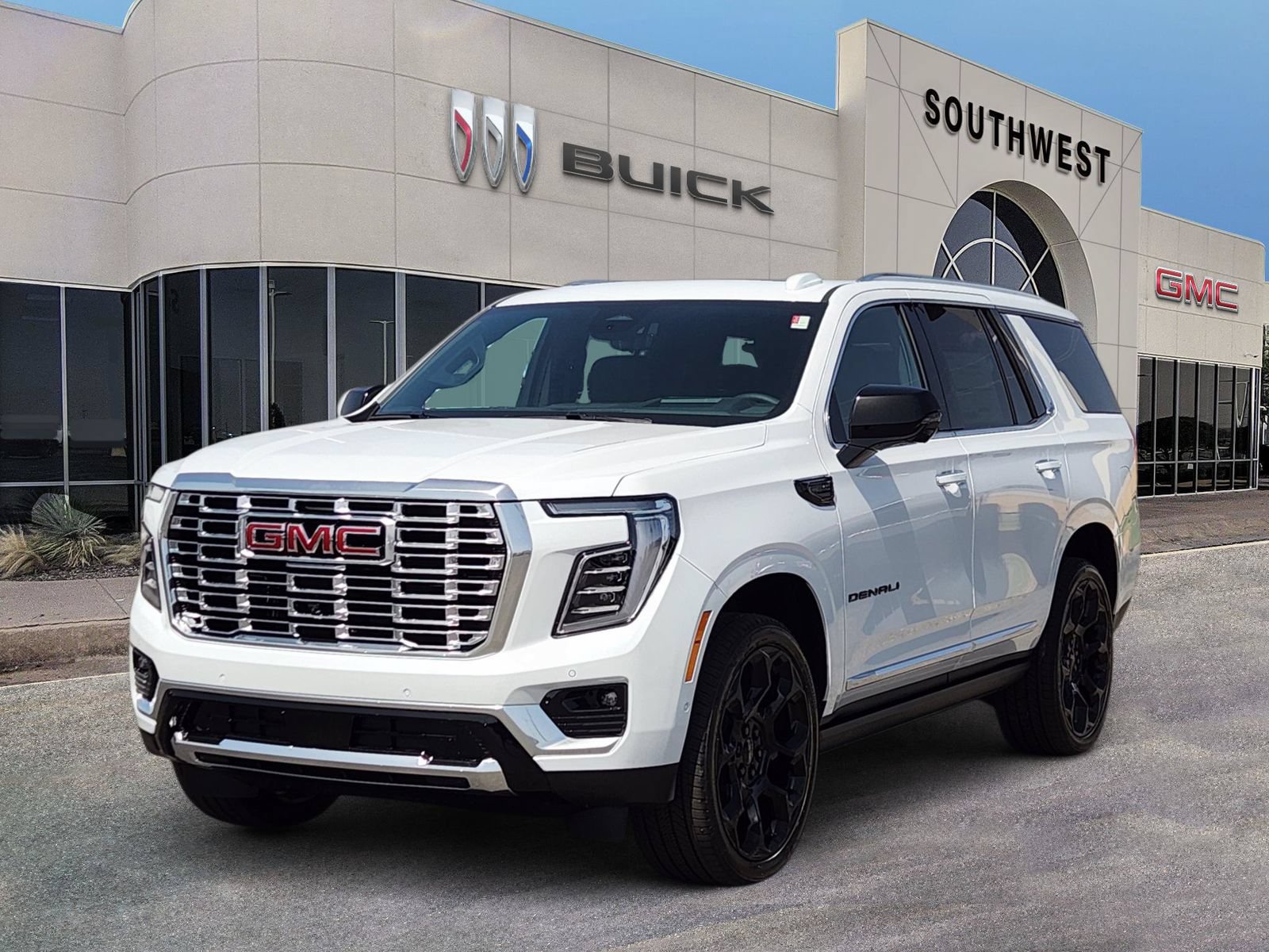 New 2026 GMC Yukon Denali w/ Denali Reserve Package AWD/4WD image 2