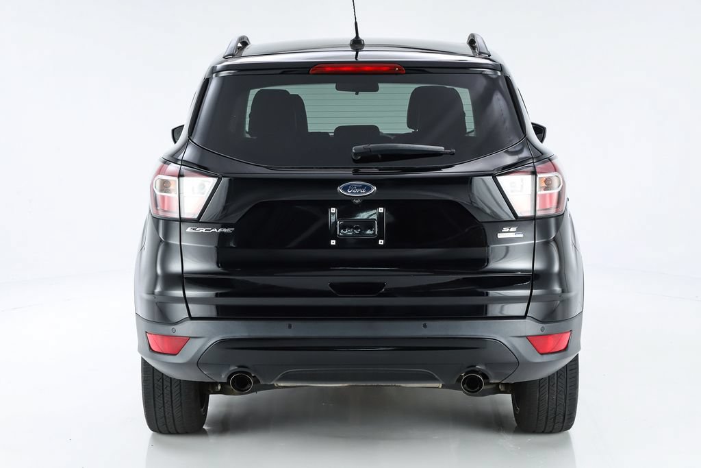 Used 2017 Ford Escape SE w/ Equipment Group 201A AWD/4WD image 46