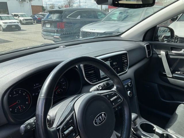 Used 2021 Kia Sportage EX w/ EX Technology Package image 40